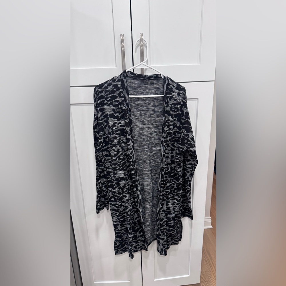 Black & Gray Open Front Women's Cardigan Sweater